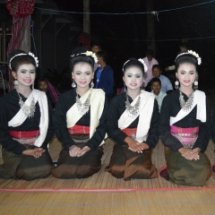 ฉูนจ์กะมอเตีย  อะลับกะมอตะไม  (ส่งท้ายปีเก่า  ต้อนรับปีใหม่)